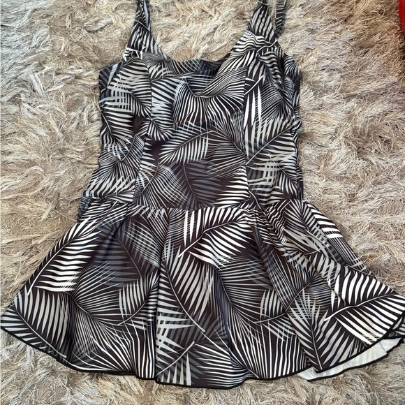 Black and White Leaf Print One Piece Swimsuit - Picture 1 of 7